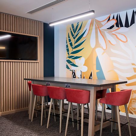 Holiday Inn London-Shepperton By Ihg Εξωτερικό φωτογραφία