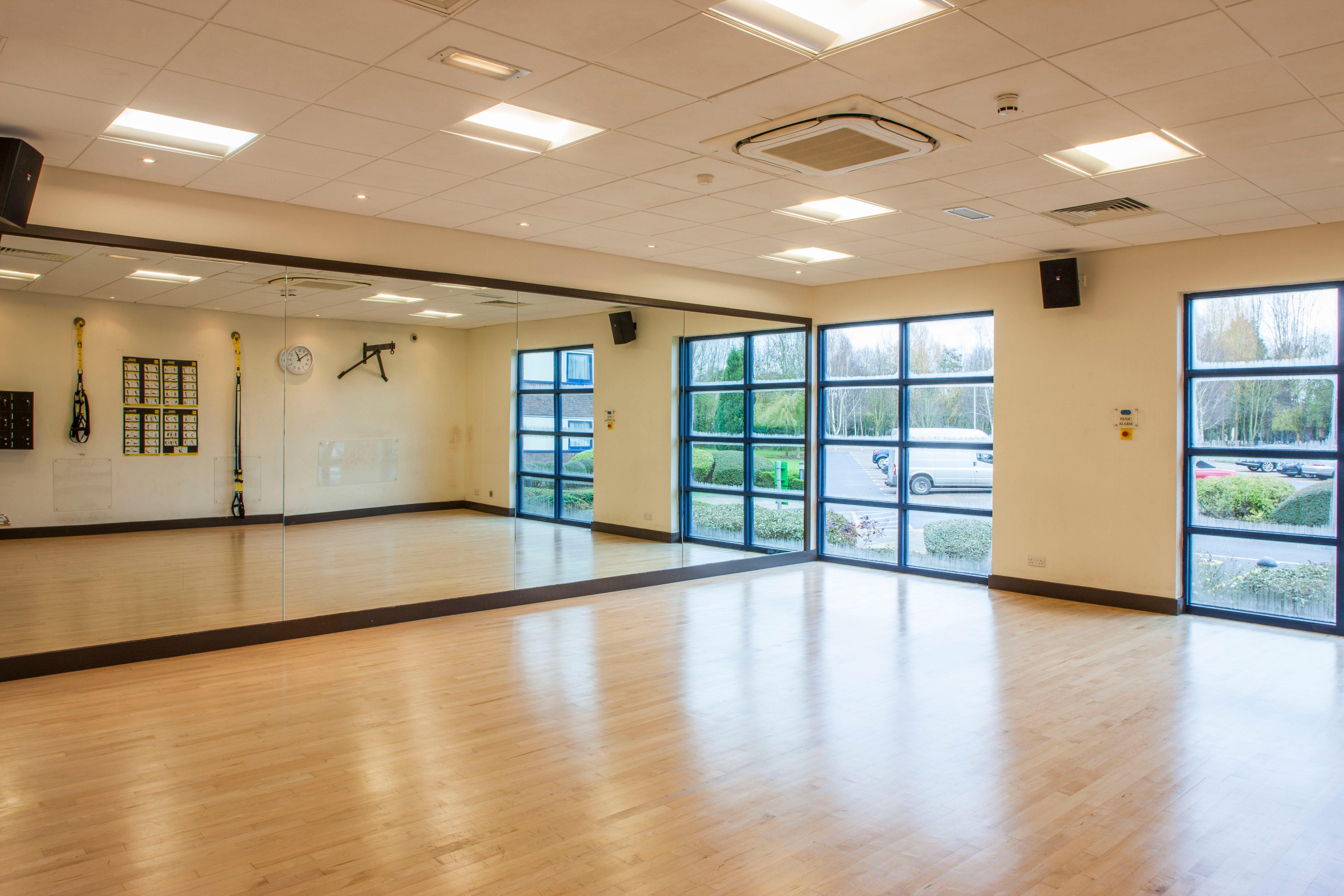 Holiday Inn London-Shepperton By Ihg Εξωτερικό φωτογραφία