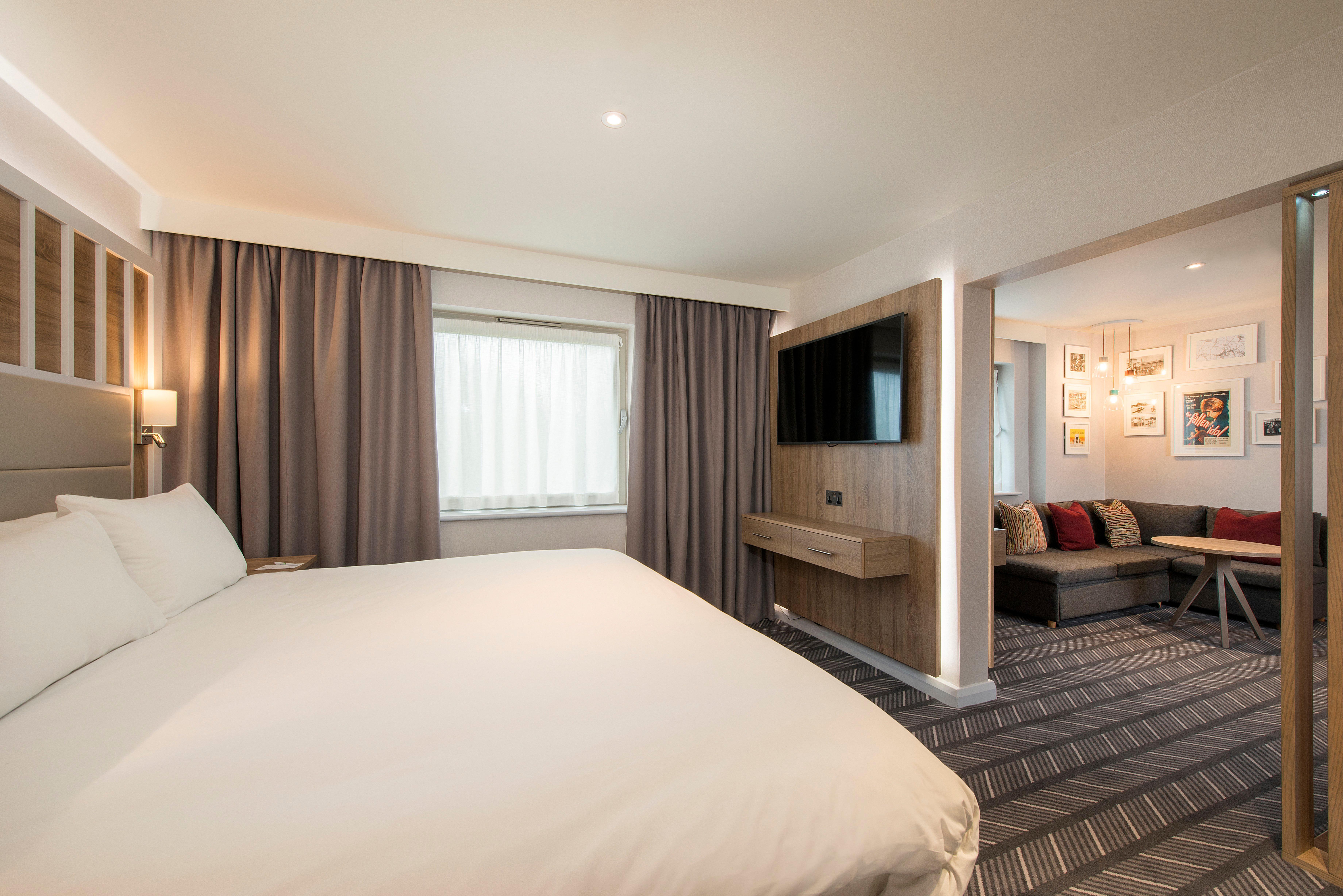 Holiday Inn London-Shepperton By Ihg Εξωτερικό φωτογραφία