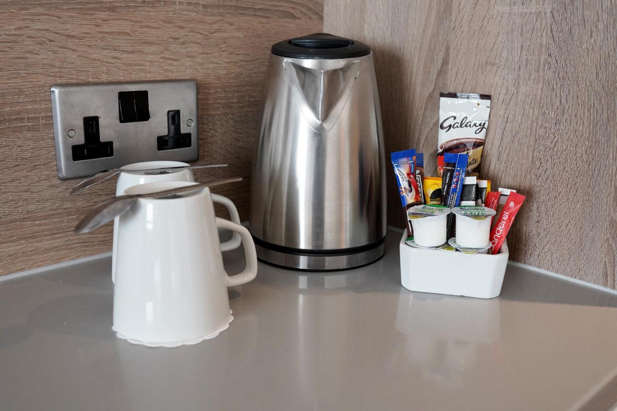 Holiday Inn London-Shepperton By Ihg Εξωτερικό φωτογραφία