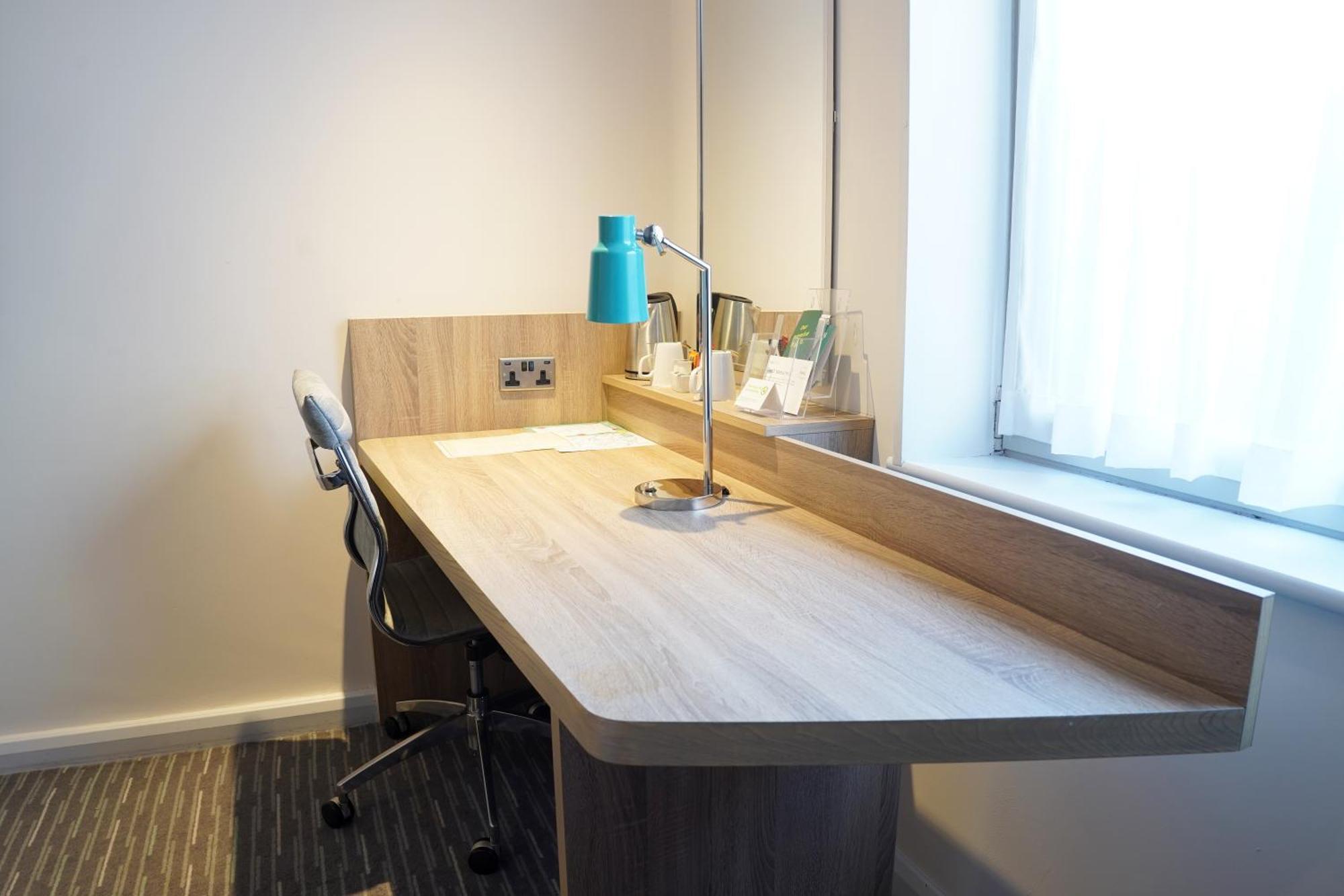 Holiday Inn London-Shepperton By Ihg Εξωτερικό φωτογραφία